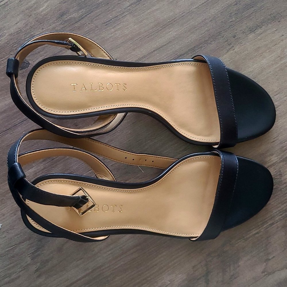 TALBOTS Sandals Black 6.5M